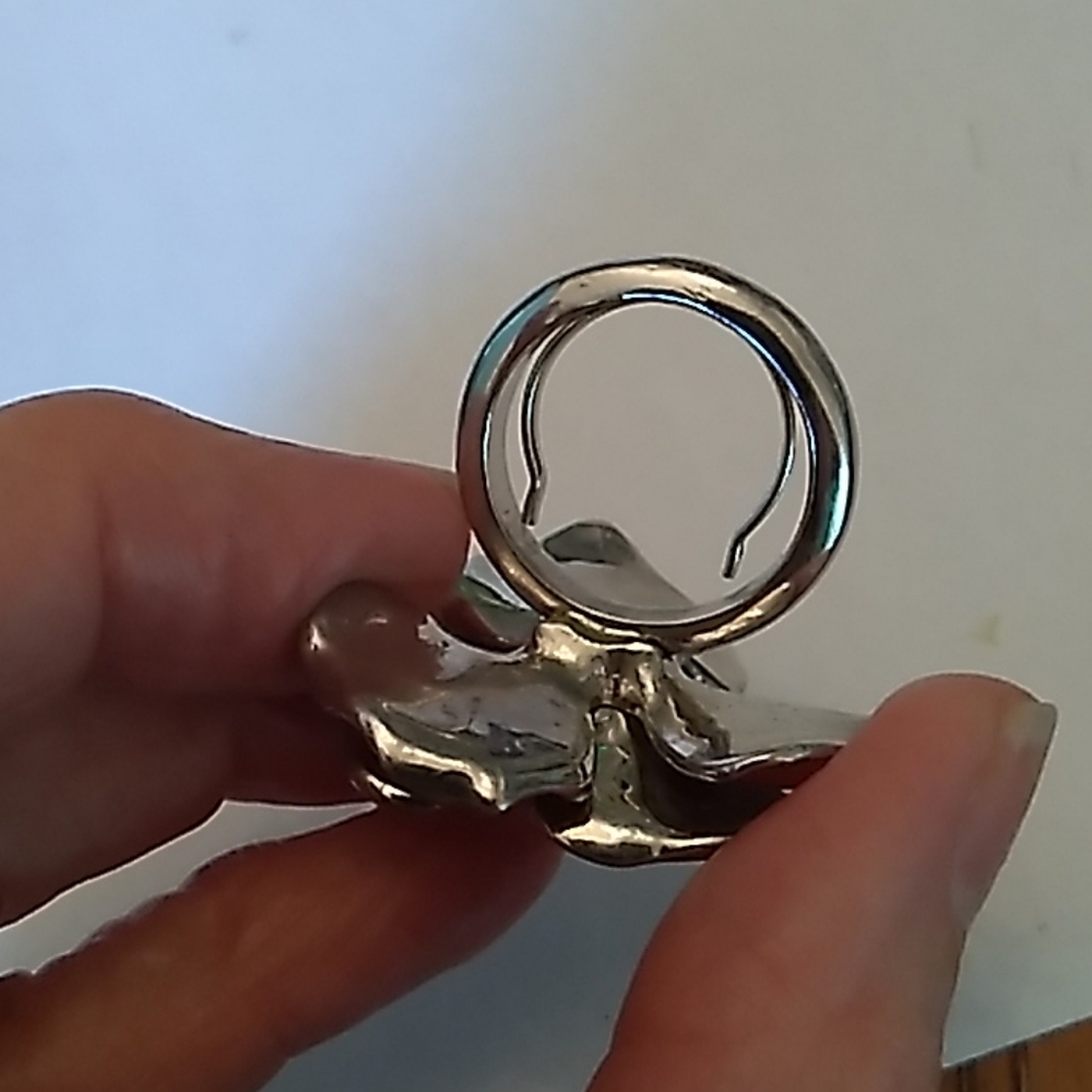 Talbots Flower Ring - Picture 4 of 5